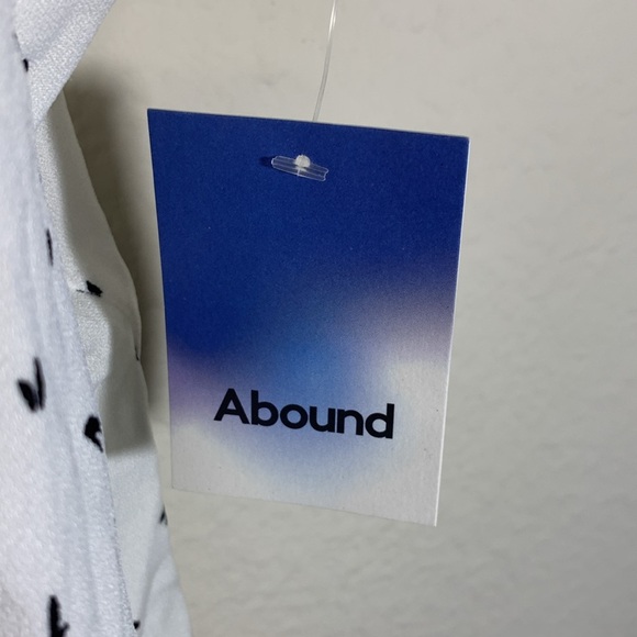 5/$25 Size L Abound Women's V-neck  Swing Camisole Top, Ivory-Black Abstract - Picture 5 of 7